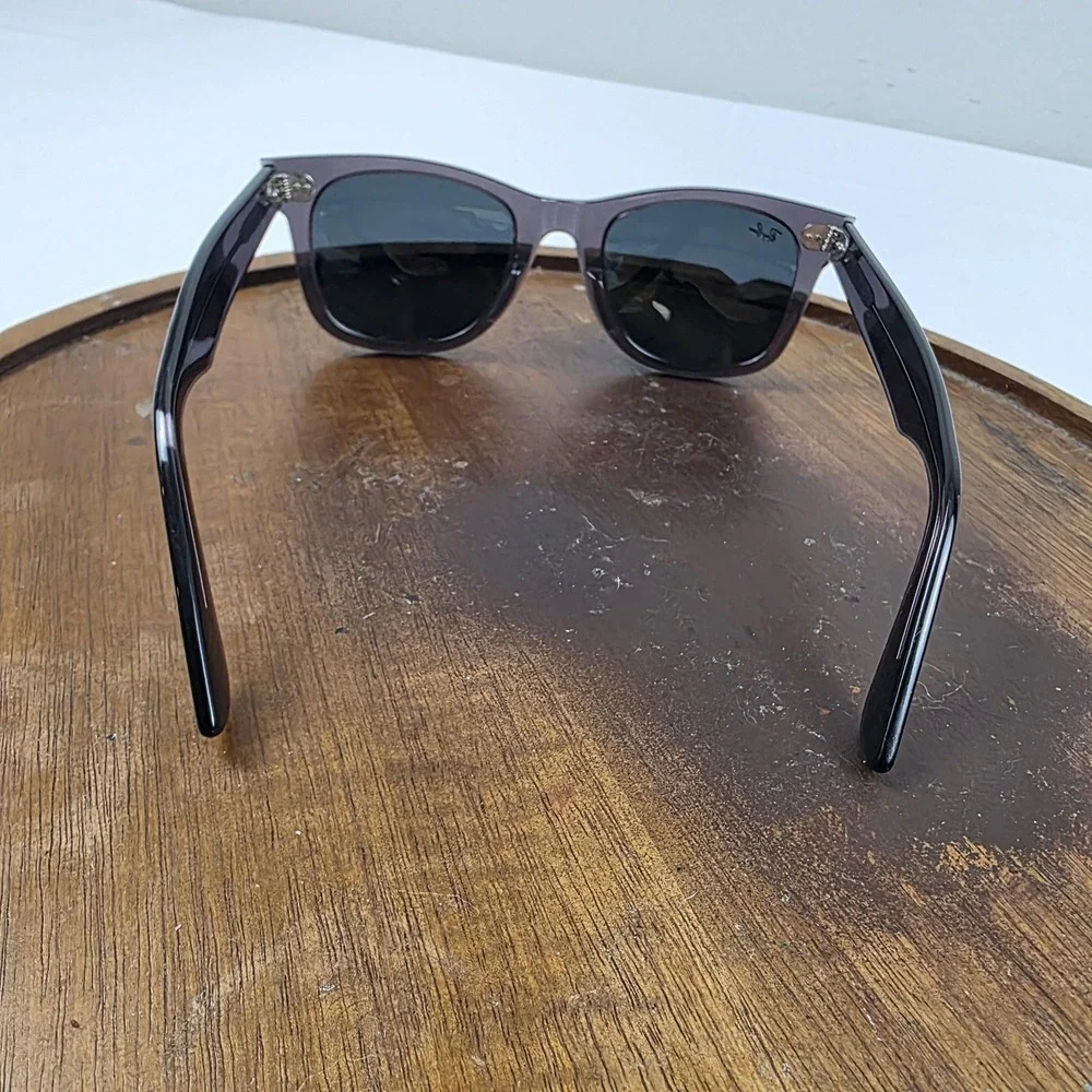 Ray-Ban RB2140 Wayfarer Sunglasses Mens 50-22 Black Gray Tinted Italy 6641/R5